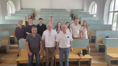 Майбутнє дитячої хірургії в надійних руках! Наші інтерни успішно склали підсумковий екзамен, підтвердивши високий рівень знань і відданість своїй справі. Вітаємо з важливим кроком на шляху до професійного зростання!